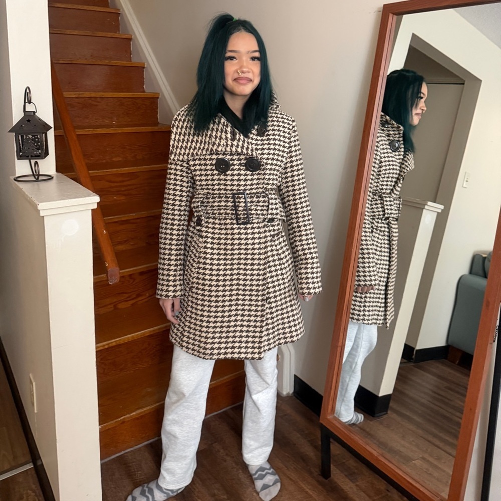 Soia & Kyo Black and Cream Houndstooth Trench Coat